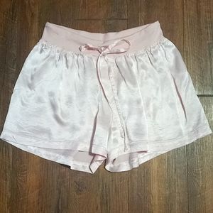 P.J. Harlow Mikel shorts in blush NWT